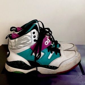 Vintage Adidas Sneakers 9M/10.5W